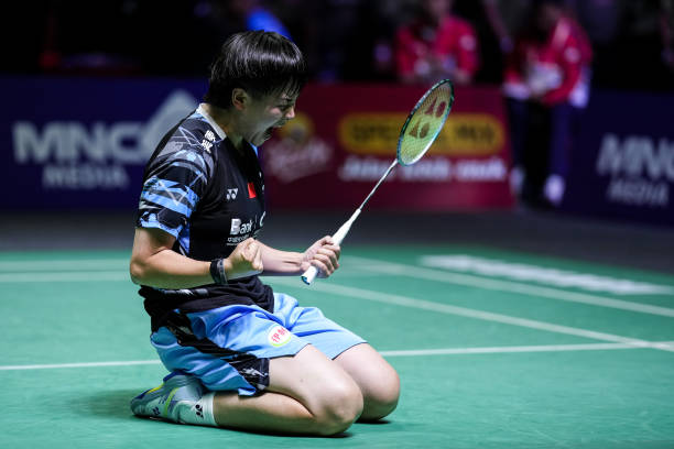 羽毛球拍选购避坑指南:平价也能买到好拍子