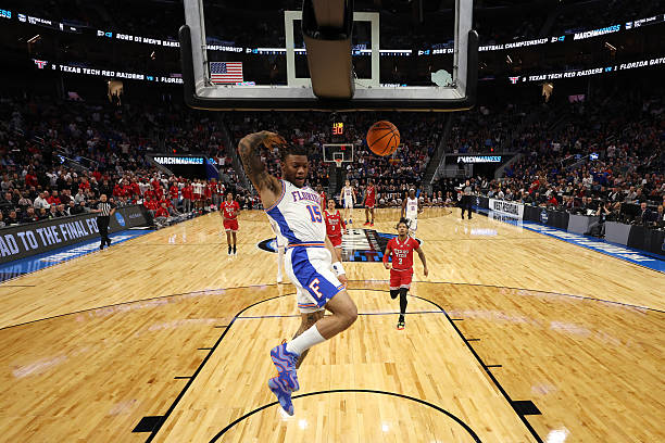 篮球停球后的防守动作:哪些对抗会被吹罚犯规?