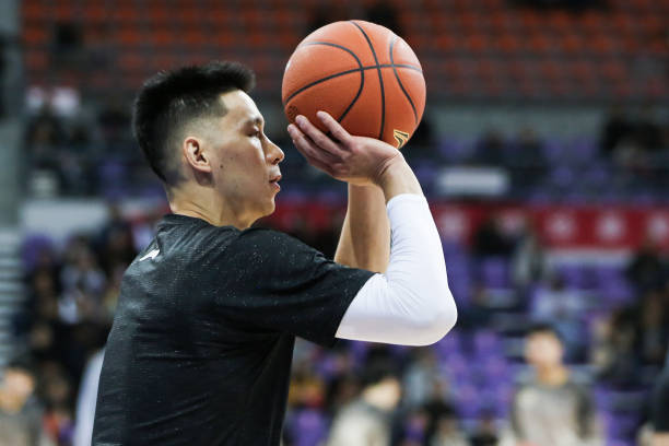 浙江广厦队CBA注册球员完整名单及球衣号码