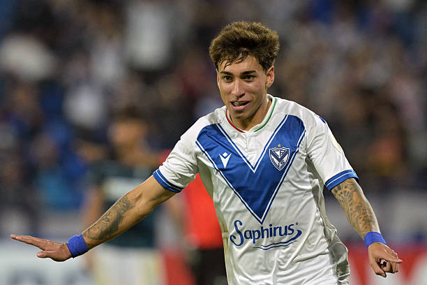 点球时刻:欧洲杯历史上的经典瞬间