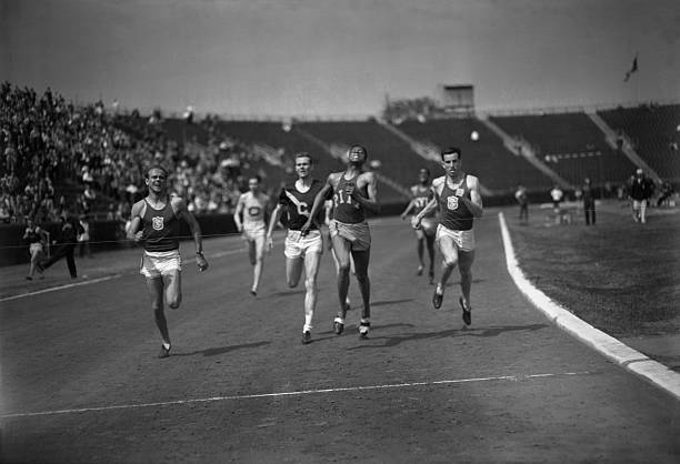 伏明霞的另一半：她的丈夫叫什么名字？