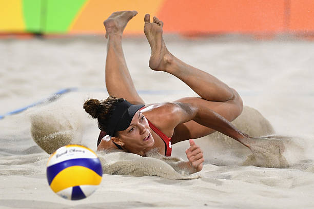 中央5排球回放:中国女排的荣耀时刻