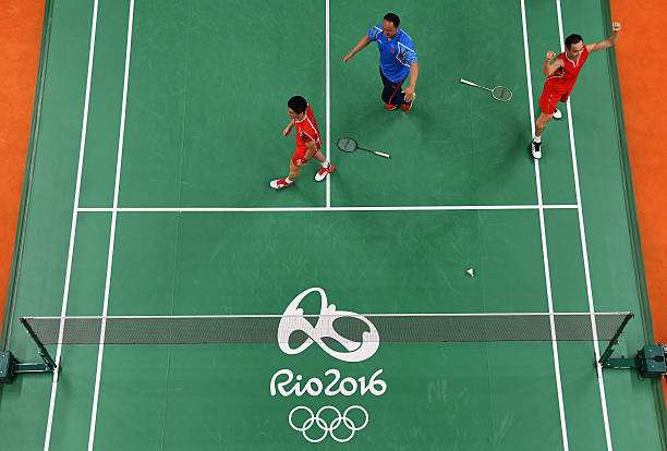 羽毛球步法训练指南 | 从启动步到交叉步，全面提升你的移动能力