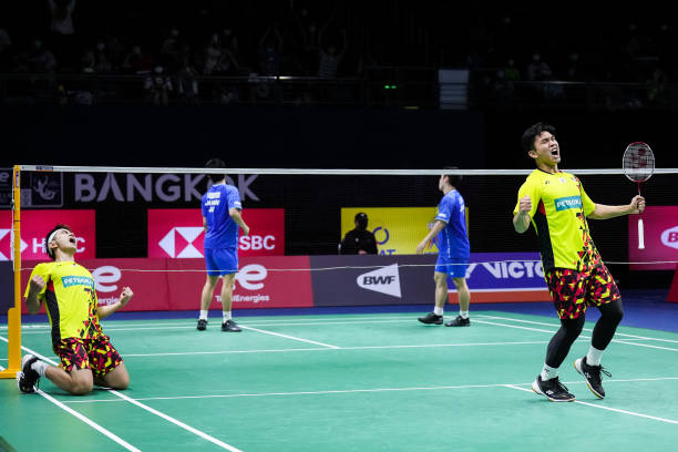 羽毛球进阶必备：这些打法术语助你提升比赛表现