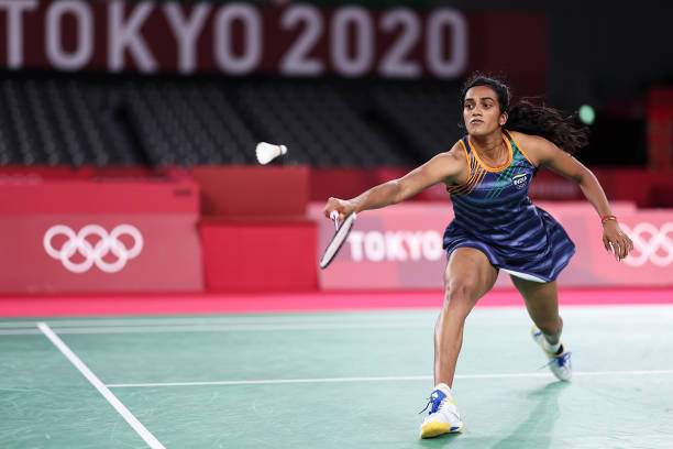 羽毛球规则详解：从发球到计分全掌握