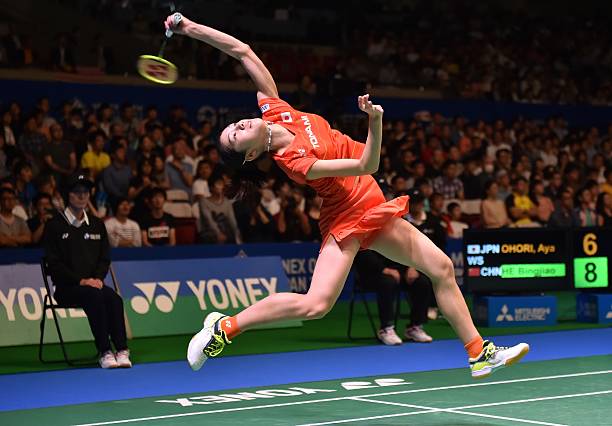 轻量VS重拍？业余爱好者羽毛球拍选择要点