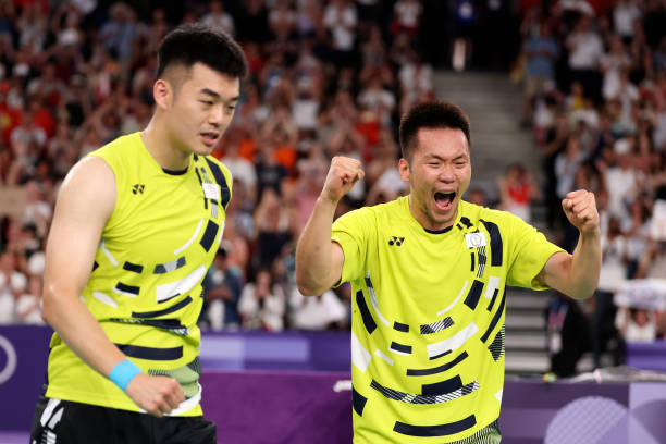 家长必看：儿童羽毛球训练馆报名指南