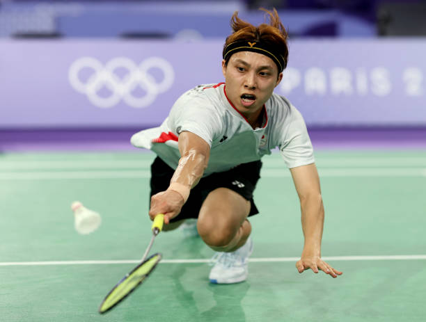 羽毛球单双打场地规则全解析：避免犯规必看