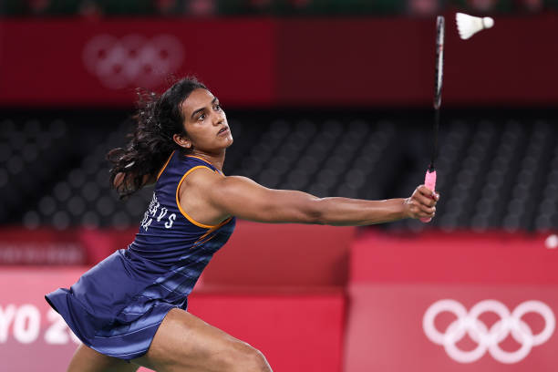 如何选择耐用的羽毛球室外场地胶？关键因素揭秘