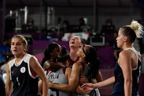 大前锋选鞋指南：支撑、缓震与灵活性缺一不可