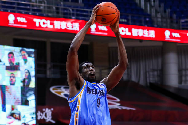 2021年CBA总冠军广东队：球员表现与战术分析