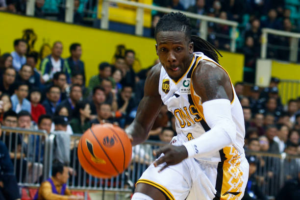 球迷讨论：泰伦-卢的执教风格是否适合快船？