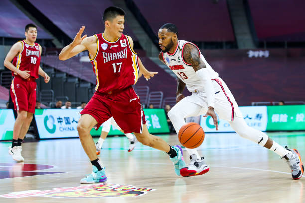 NBA现役球员中，谁继承了24号的荣耀？