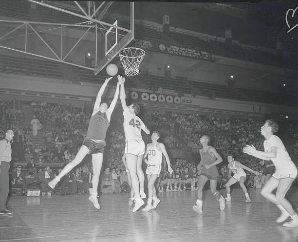 篮球比赛时间规则:每节多久?暂停时间怎么算?