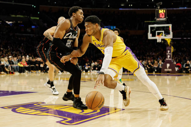 雄鹿队夺冠！NBA总决赛颁奖仪式全程记录