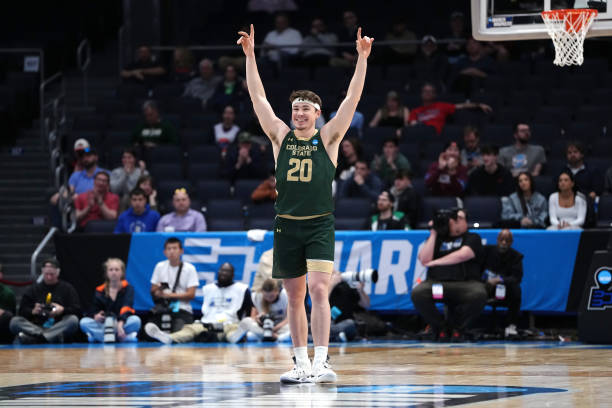 2024年CBA第三阶段赛程全解析：主场优势成关键因素