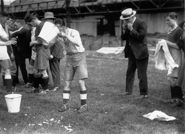 欧冠决赛的悲情与荣耀：那些失意者与胜利者的故事