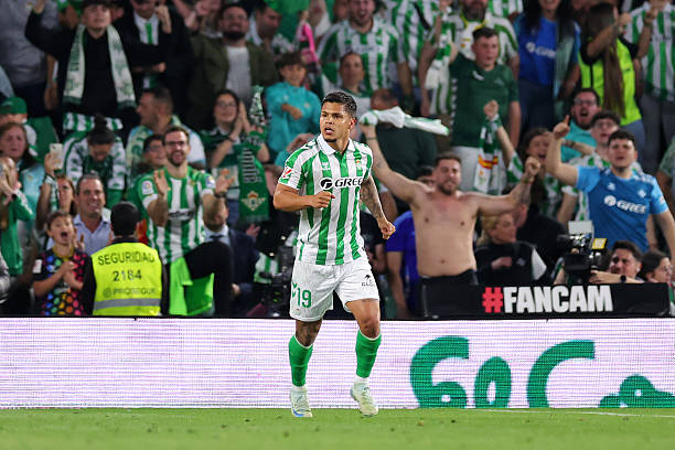 梅斯生死战！法甲附加赛关键对决比分预测与胜负关键点