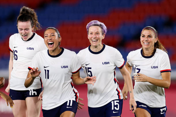 罗纳尔多身高体重数据揭秘：足球巨星的身体素质分析