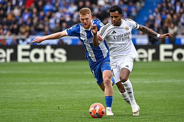 从校园到赛场：佛山足球特色学校的培养模式解析