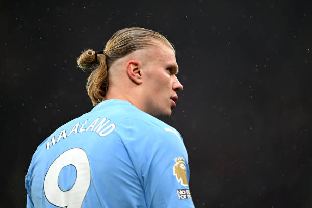 德甲18支球队的赛制如何决定比赛总场次？