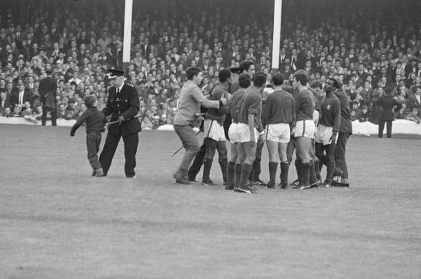 C罗VS门将心理战：点球视频回放+技术分析