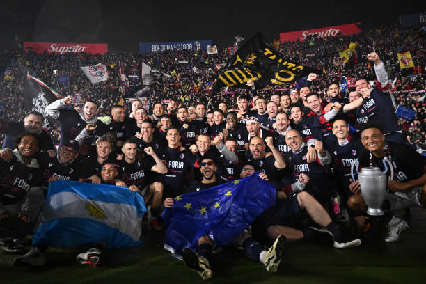 80足球直播吧098热门赛事预测：今晚哪支球队能笑到最后？