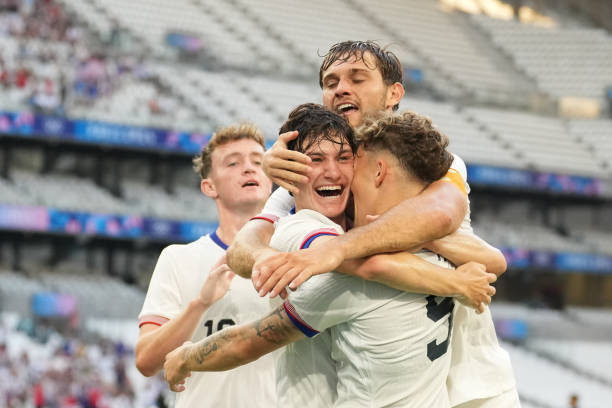 角球破门纪录：揭秘足球史上角球直接进球最多的球星