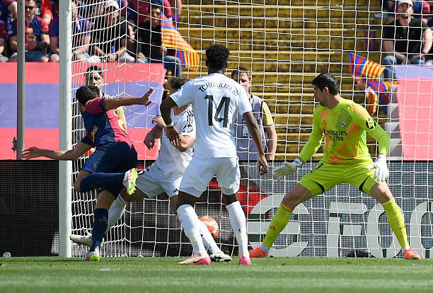 除了直播，法国足球甲级联赛官网直播平台还有哪些不容错过的独家内容？