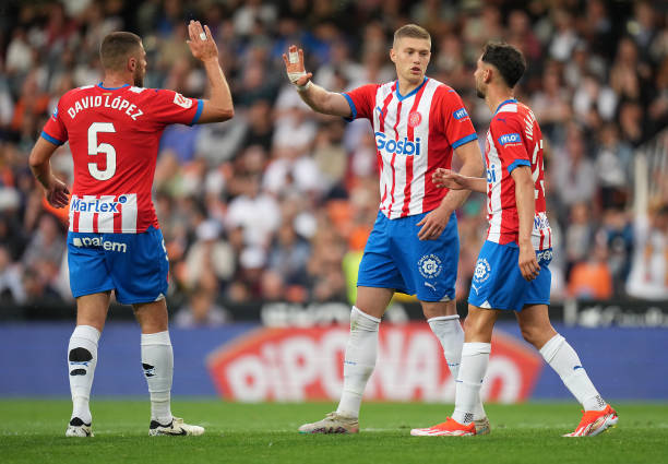 反越位前锋的养成之路：训练方法与实战应用