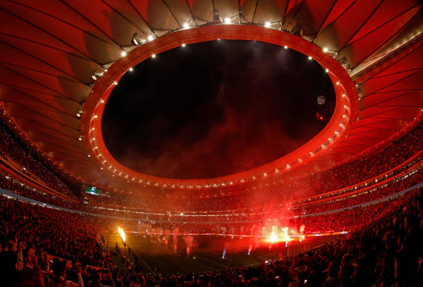 贝利尼足球新手指南：从菜鸟到球场王者的进阶技巧