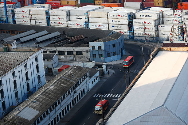 同城死敌的终极较量：皇马马竞决战欧洲之巅