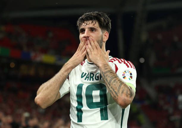 曼联奇迹之夜！08年欧冠决赛点球大战范德萨神扑