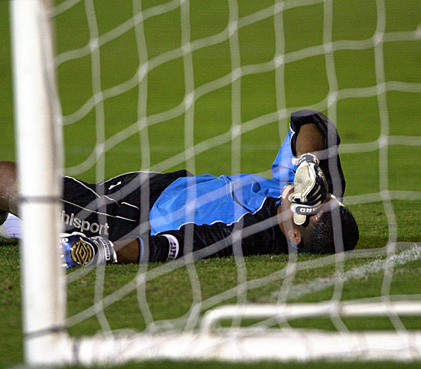 足球场草坪养护管理方案