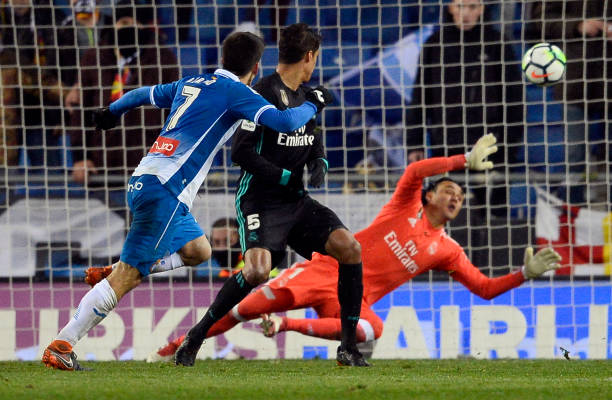 谁终结了巴萨的欧冠梦？历届淘汰赛对手深度解析