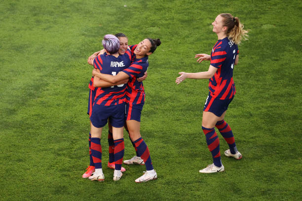 大师的杰作！齐达内生涯十大进球高清解说版