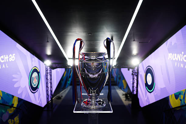 梅西与C罗的身体素质对比分析