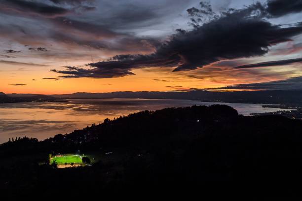 C罗再破纪录！单赛季30球+10助，状态无人能挡