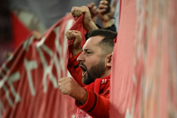 国家德比之王：梅西在巴萨时期对阵皇马的十大高光时刻