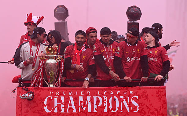 欧冠2021：皇马小组赛出线，本泽马成关键先生