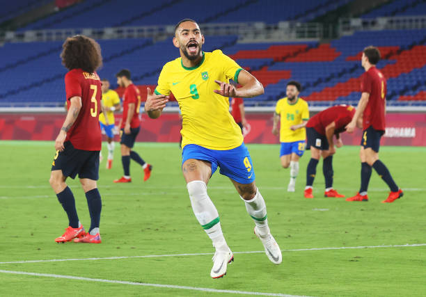 C罗的奖杯之夜:那些经典夺冠瞬间与激情庆祝