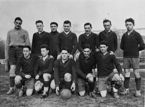 从斯图加特到世界杯：克林斯曼十大标志性进球