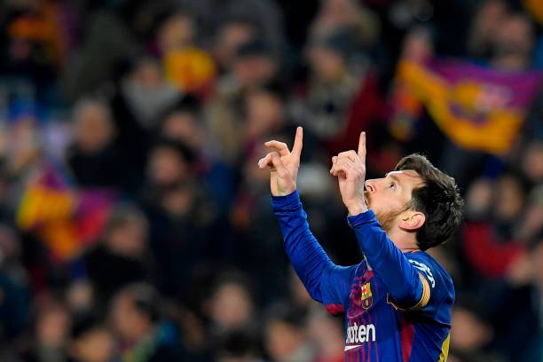 足球迷必看：角球和任意球的战术威胁分析