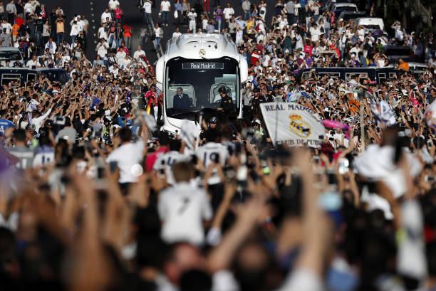 CR7的成长之路：汗水、泪水与辉煌