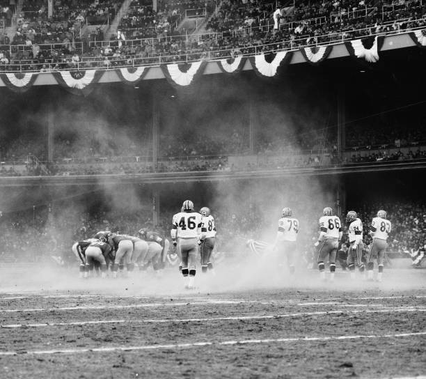 越位陷阱战术解析：攻防双方的博弈之道