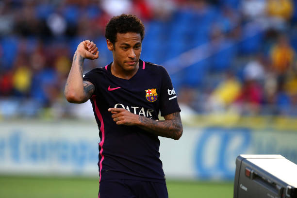 哈兰德的身高遗传:家族基因造就足坛巨兽