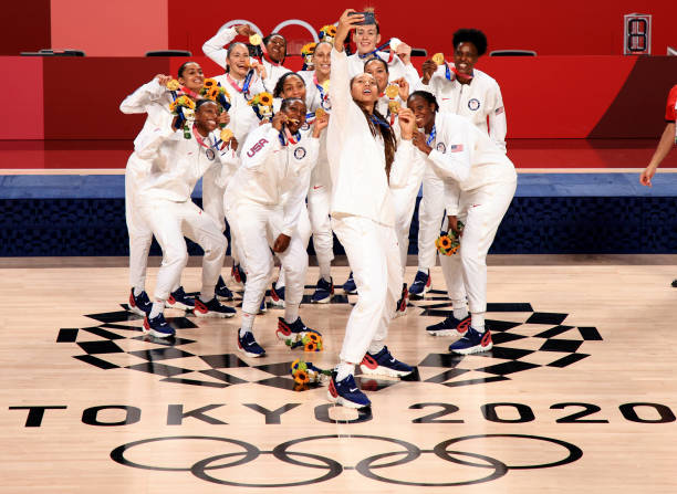 奥运会主题手工卡片：激发创意与运动精神