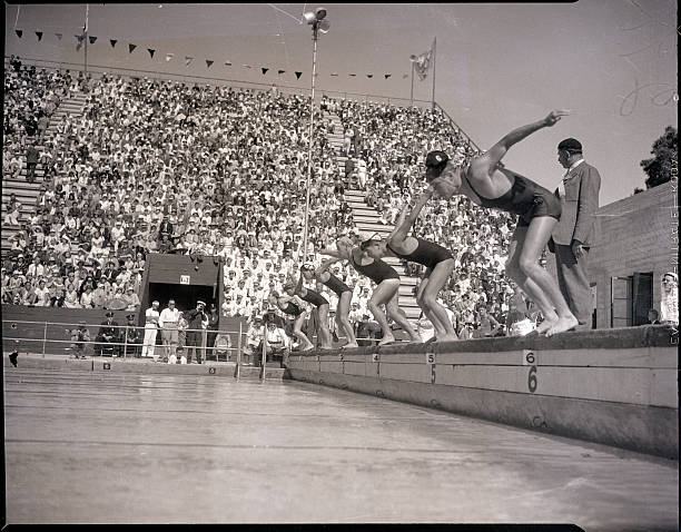 从游泳池设计图集最新版学习泳池安全规范与标准
