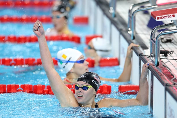 游泳对腰椎健康的影响:女性如何通过运动缓解疼痛?