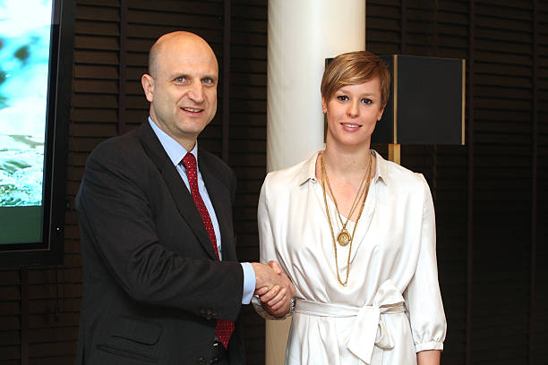 儿童游泳安全：如何预防泳池中的疾病传播